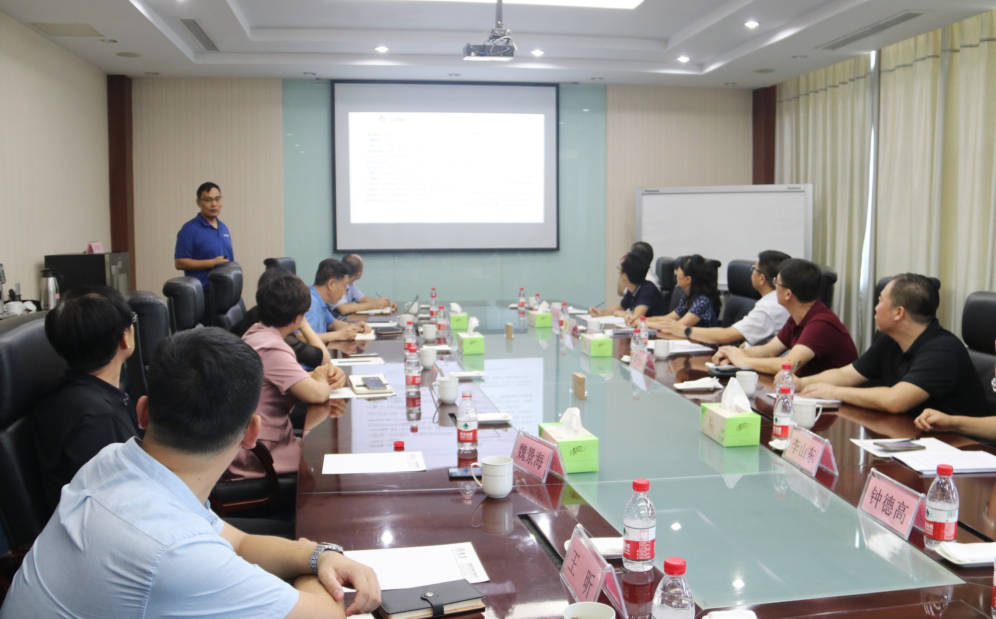 刹车片,刹车盘,制动钳,制动钳总成 刹车片,刹车盘,制动钳,制动钳总成