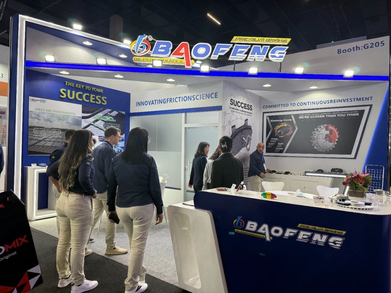 刹车片,刹车盘,制动钳,制动钳总成 刹车片,刹车盘,制动钳,制动钳总成